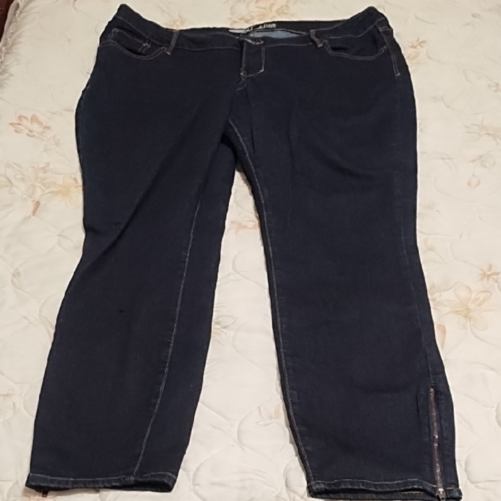 Old Navy Women's Dark Blue Straight Leg Jeans